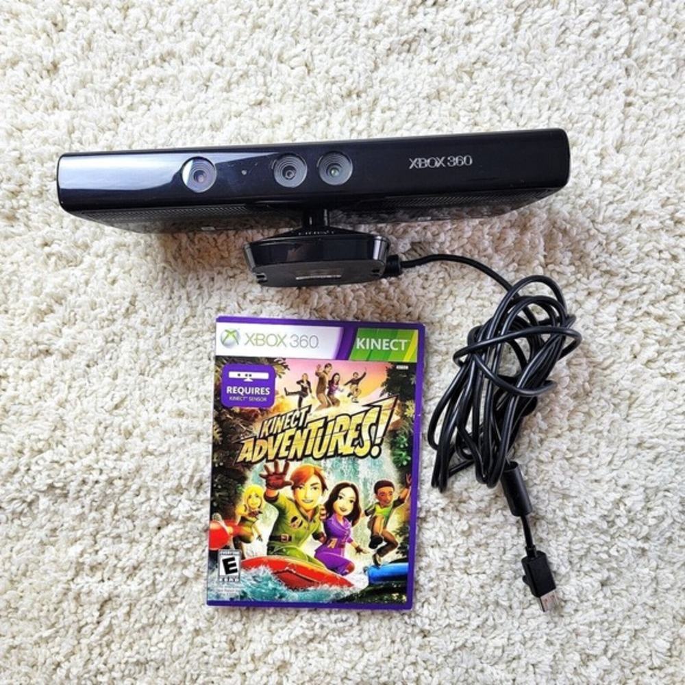 Microsoft Xbox 360 Kinect Sensor Bar Model 1473 Black‎ w/ Kinect Adventures